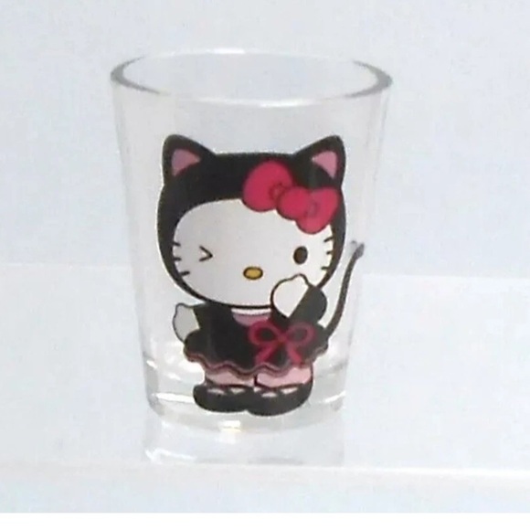 Hello Kitty Shot Glass Set Halloween - Picture 6 of 6
